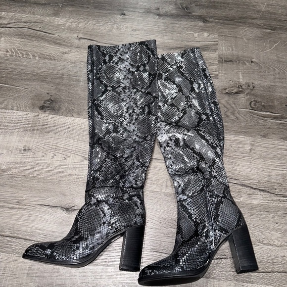 Free People X Vero Cuoio Dakota Over The Knee Snake Boots 6.5 NEW - Picture 4 of 4